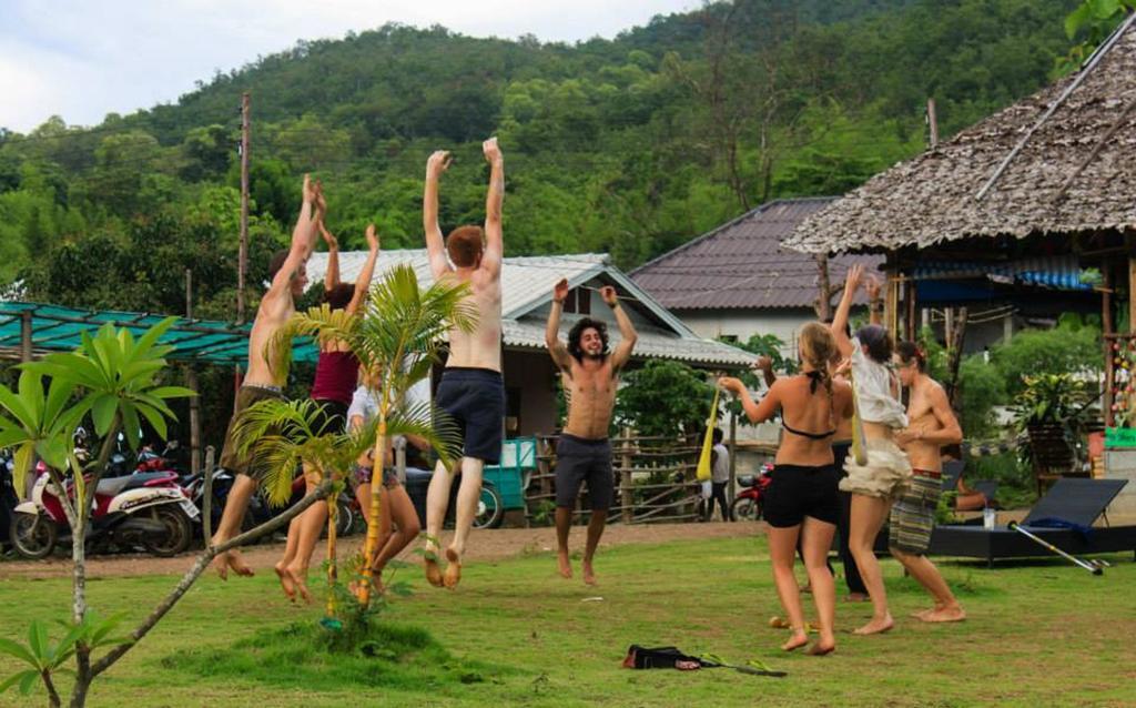 Pai Circus Hostel Εξωτερικό φωτογραφία