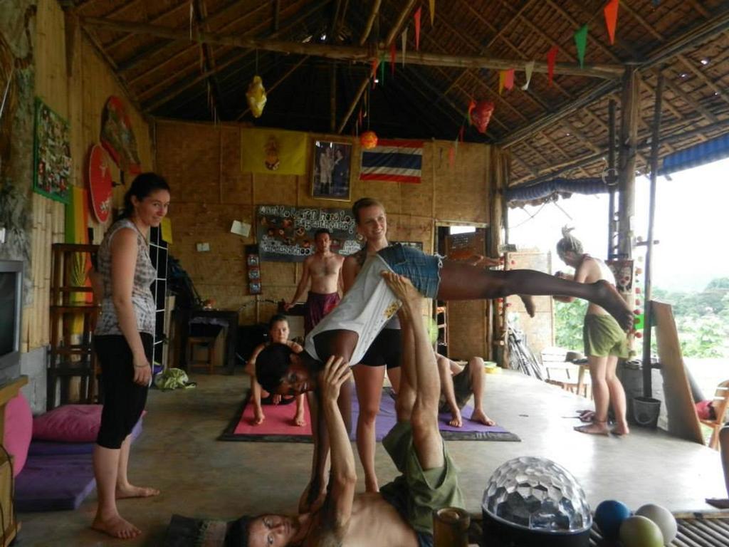 Pai Circus Hostel Εξωτερικό φωτογραφία