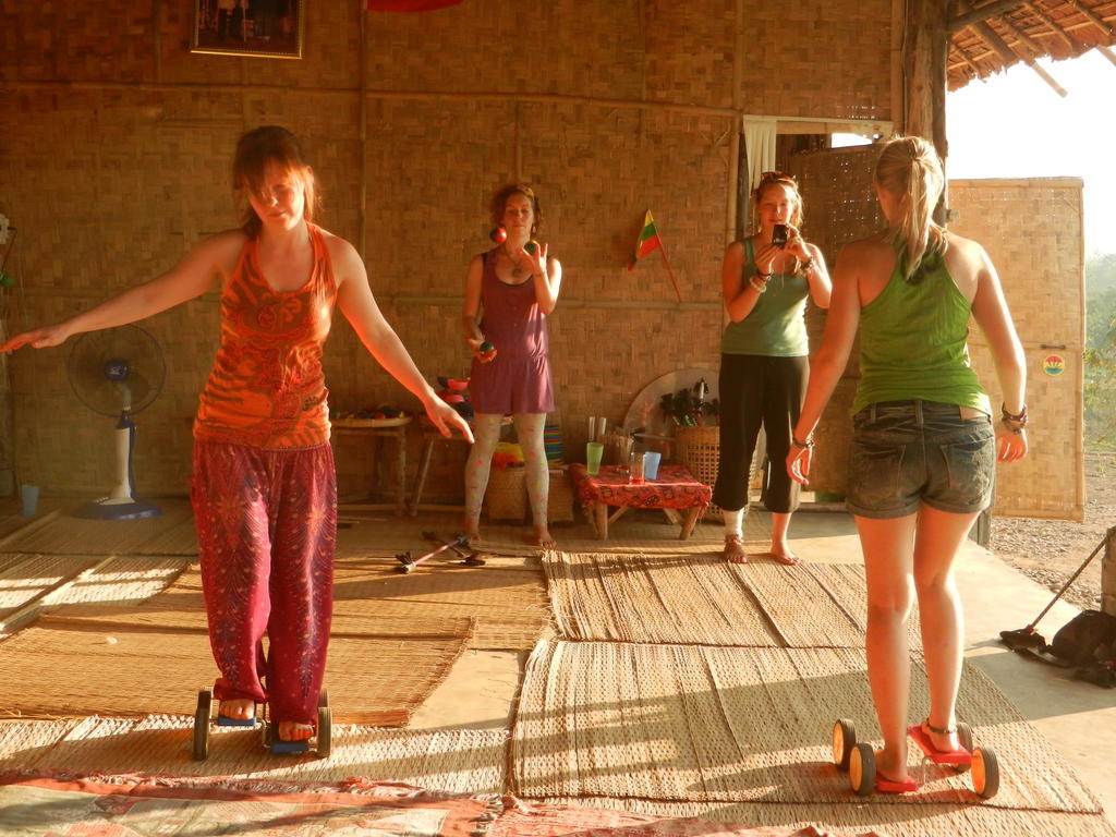 Pai Circus Hostel Εξωτερικό φωτογραφία