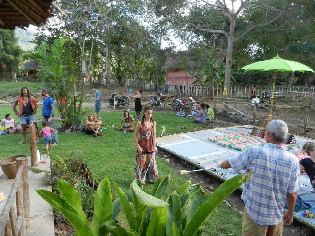 Pai Circus Hostel Εξωτερικό φωτογραφία