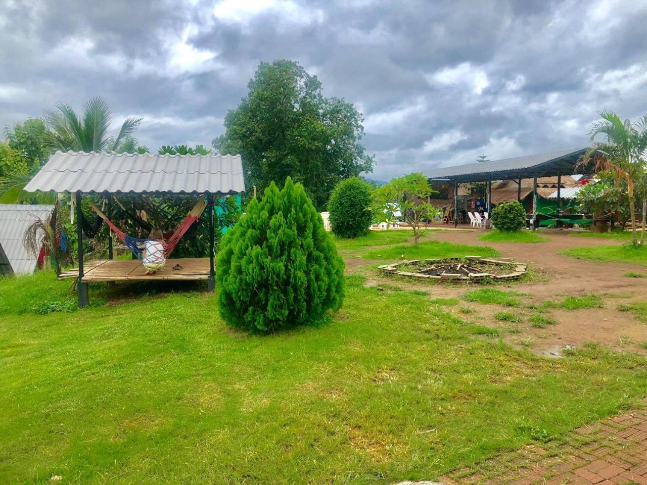 Pai Circus Hostel Εξωτερικό φωτογραφία